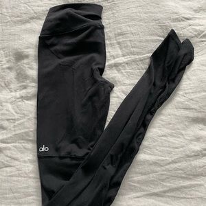 Alo Goddess Tights